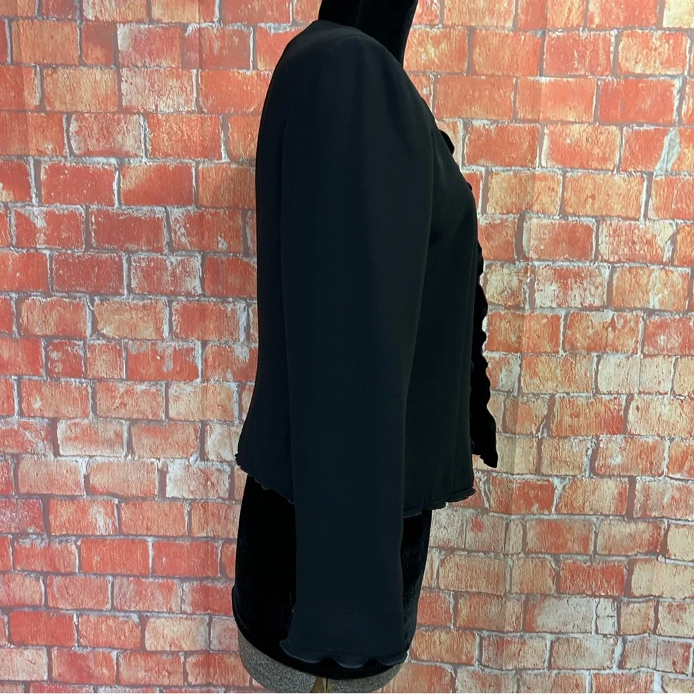 Harve‎ Benard Vintage Ruffle Trimmed Crepe Blazer